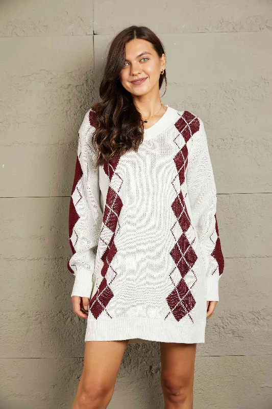 party-ready dressWoven Right Argyle V-Neck Ribbed Trim Sweater Dress