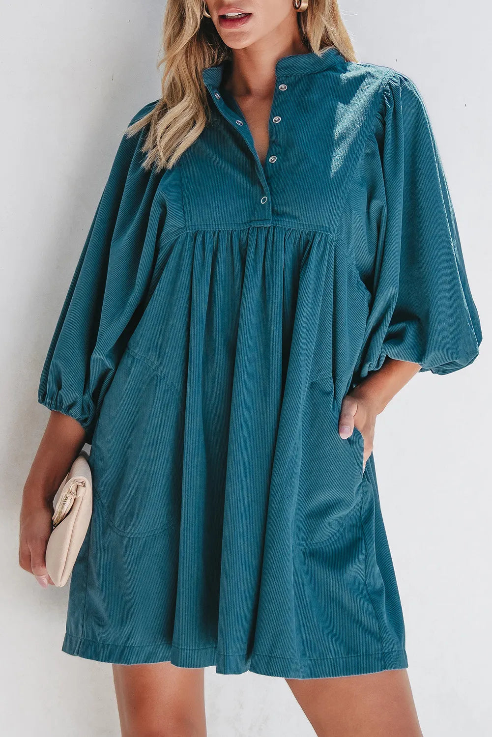 elegant evening dressQuarter Snap Three-Quarter Sleeve Dress with Pockets