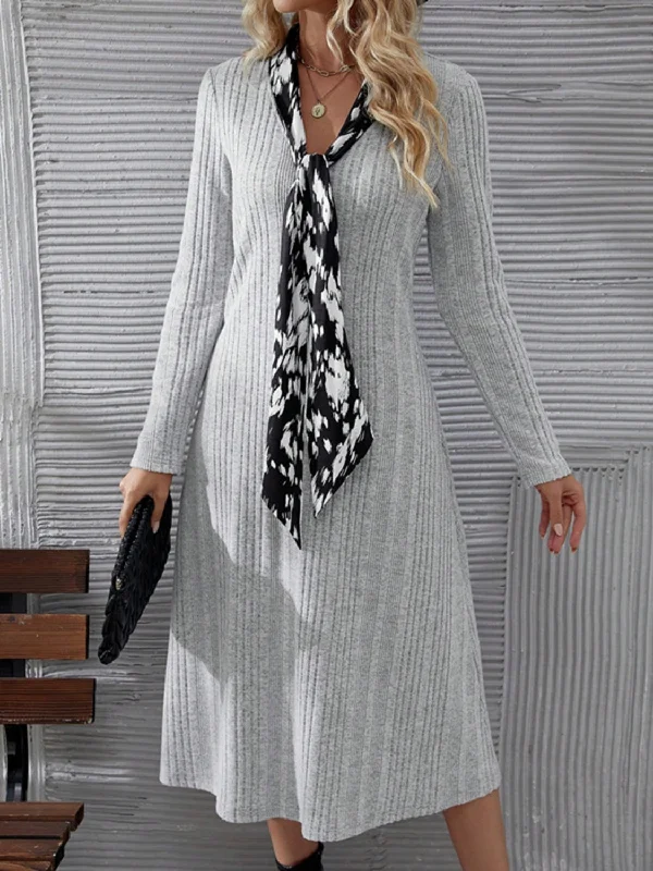 elegant maxi dressV-Neck Long Sleeve Midi Dress