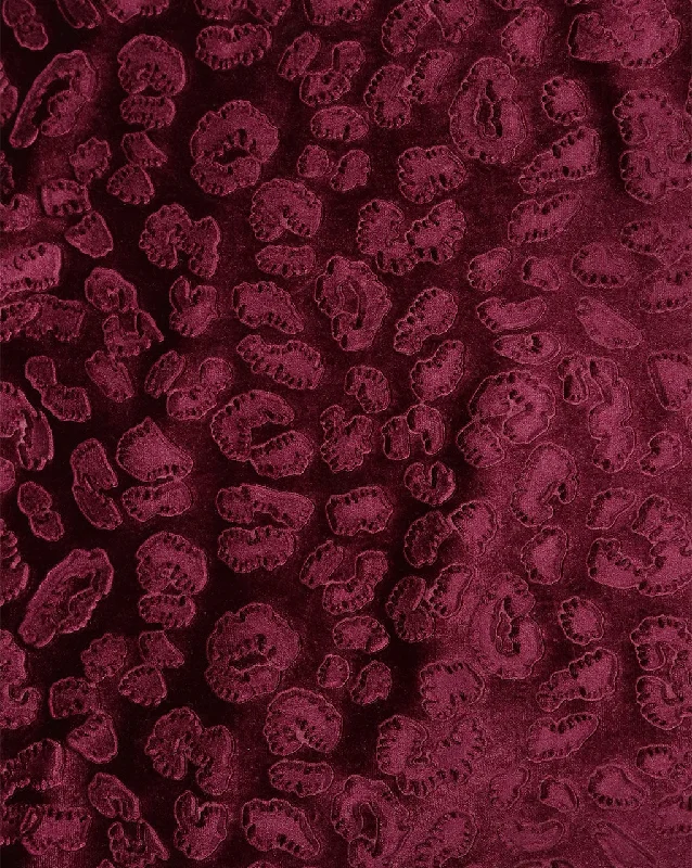 fitted dressWINE EMBOSSED VELVET FABRIC ( WIDTH 58 INCHES )